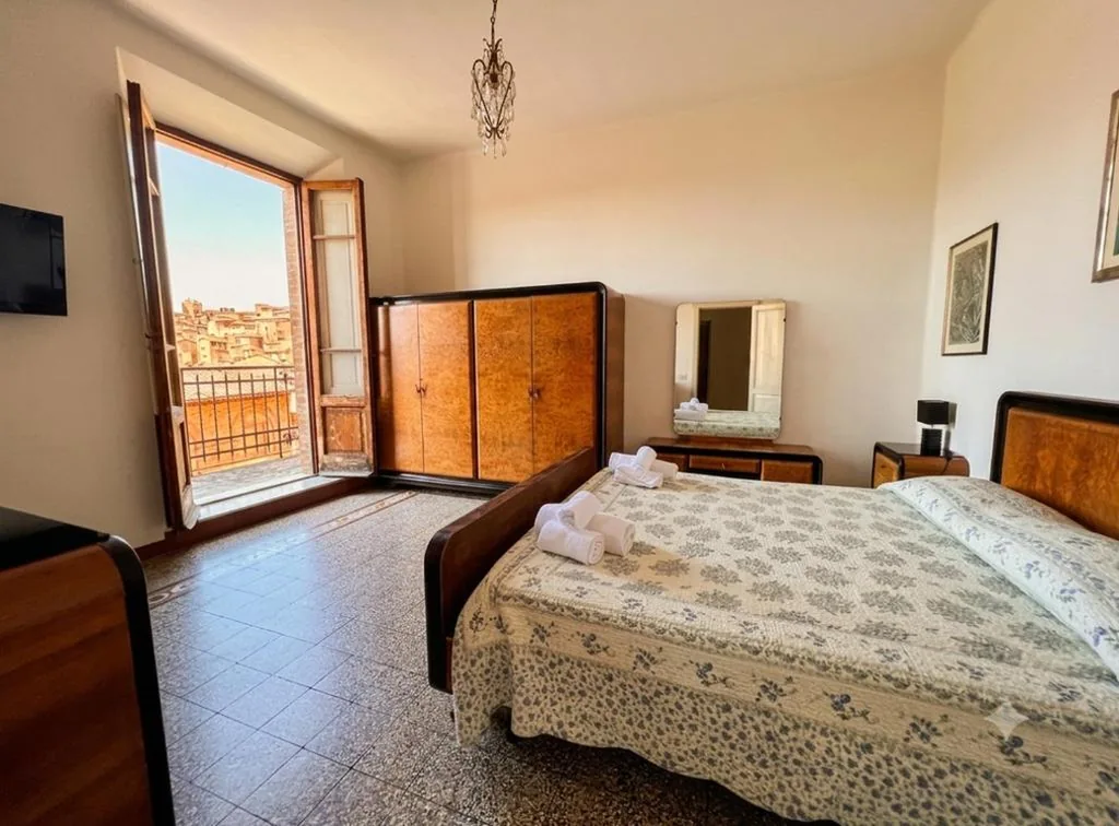 Camera Matrimoniale con Terrazza — Vicolo Dell’Oro