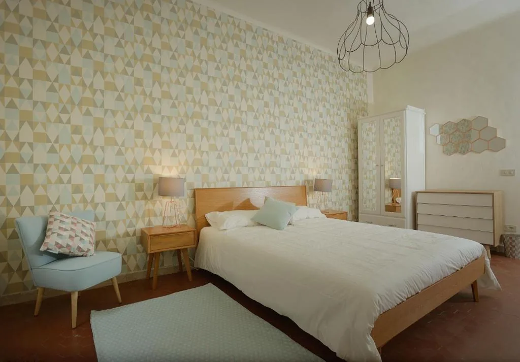 Camera Matrimoniale Deluxe (2 Adulti + 1 Bambino) — Le camere di Sementis