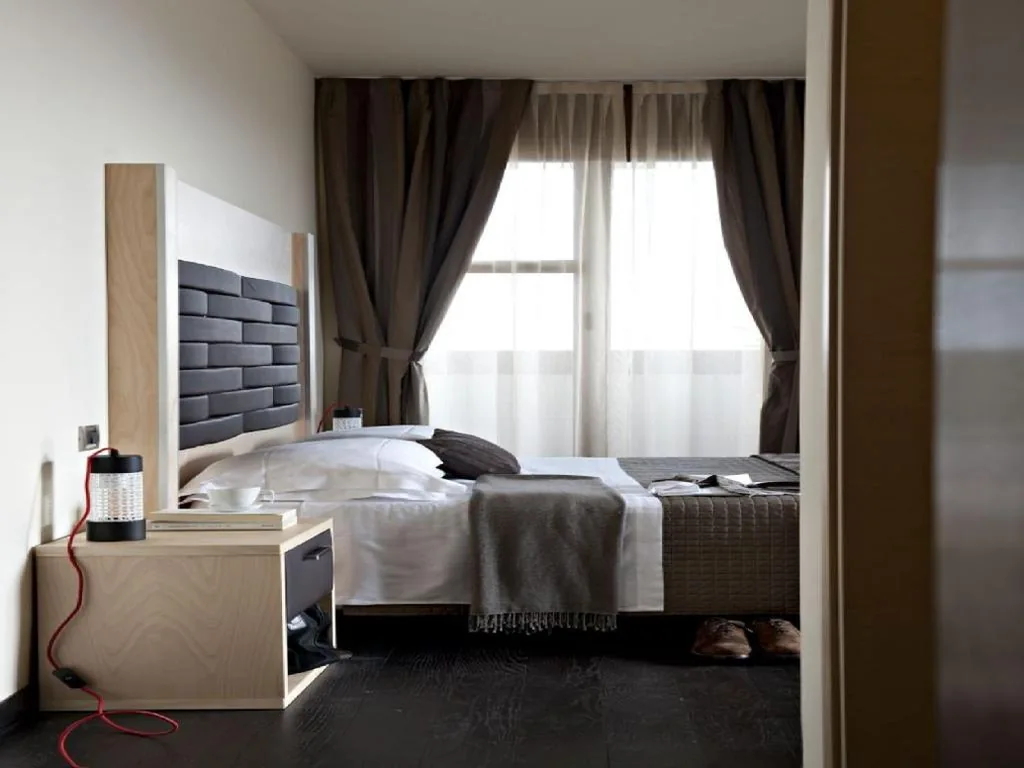 Deluxe Double Room — Art Hotel Museo