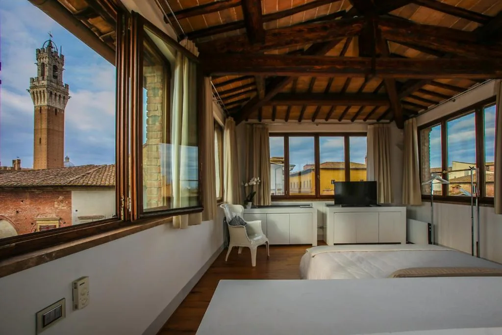 Deluxe Double Room — B&B Le Logge Luxury Rooms