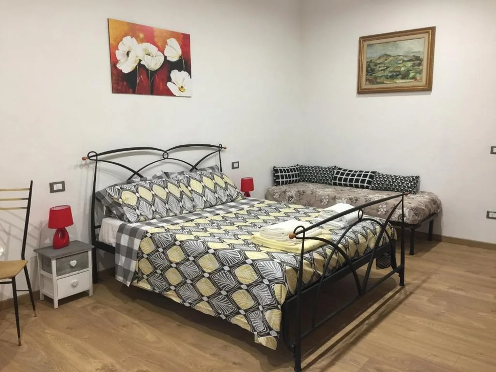 Deluxe Double Room with 1 Extra Bed — Salicotto 56