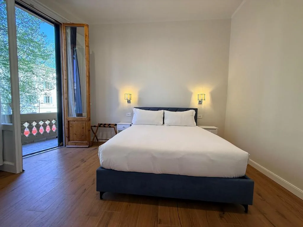 Deluxe Double Room with Balcony — A Modino Florence Centre Suites