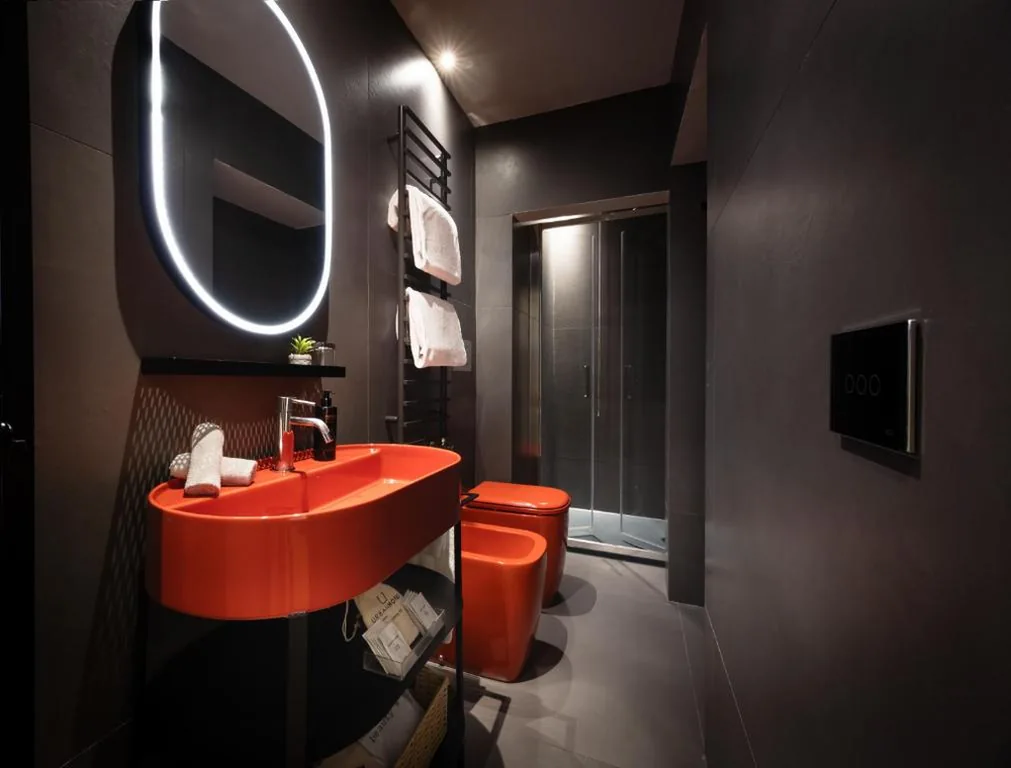 Camera Matrimoniale Deluxe con Balcone — The Market Urban Hotel