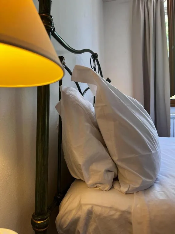 Camera Matrimoniale Deluxe con Balcone — The Monna Lisa Resort