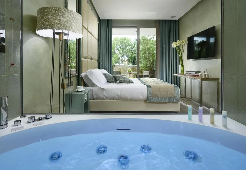 Deluxe Double Room with Arno View — Ville Sull’Arno – Preferred Hotels & Resorts