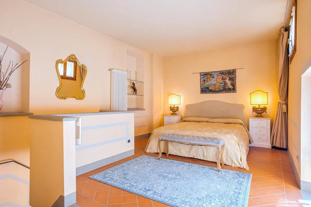 Deluxe Double Room — Firenze Suite