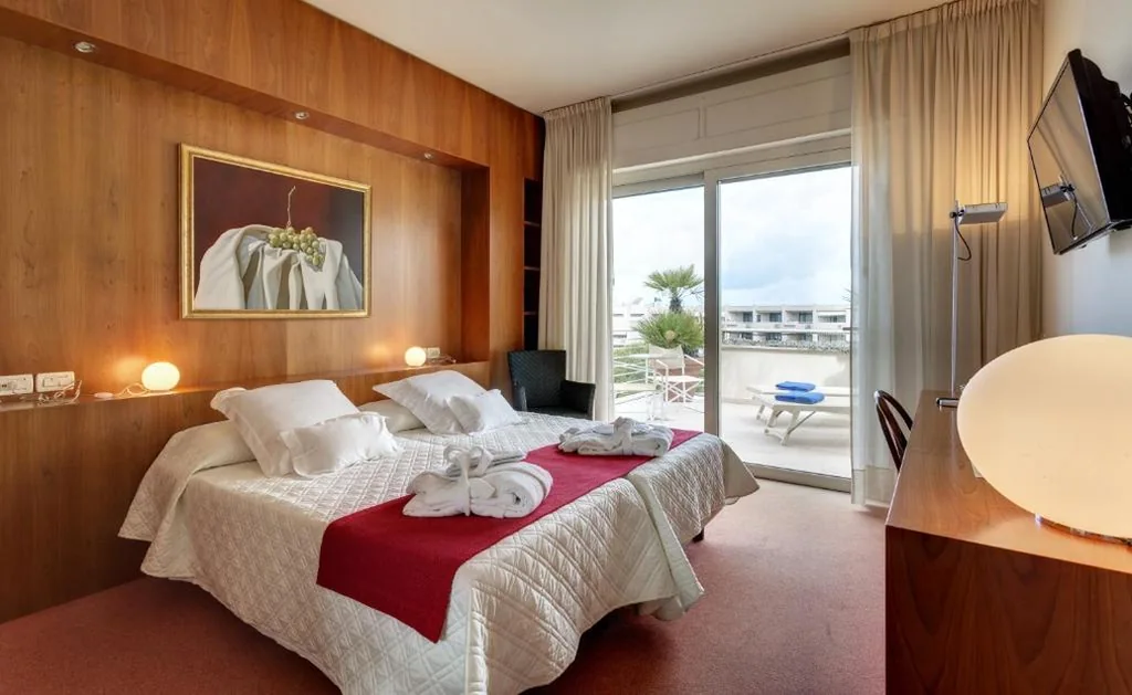 Camera Matrimoniale Deluxe — Hotel Bacco
