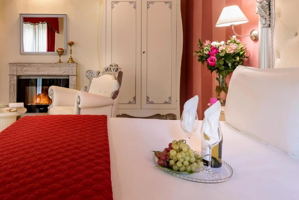 Camera Matrimoniale Deluxe — Hotel Ginori Al Duomo – dBe Hotels