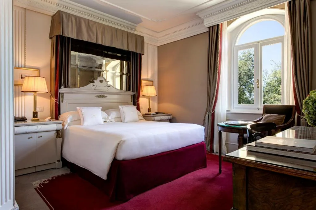 Deluxe Double Room — Hotel Regency – Small Luxury Hotels of the World
