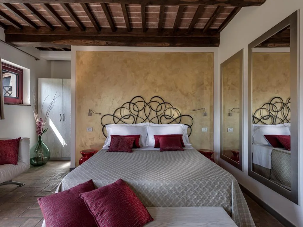 Camera Matrimoniale Deluxe — Hotel & Restaurant Casolare Le Terre Rosse
