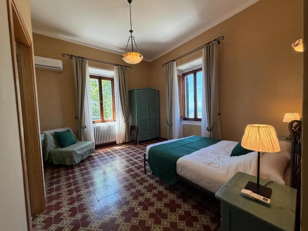 Camera Matrimoniale Deluxe — Hotel Villa Porta All’Arco