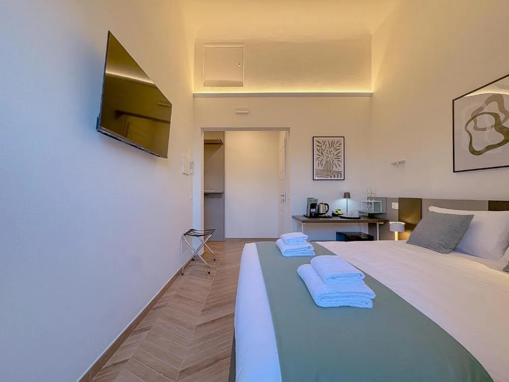 Camera Matrimoniale Deluxe — InCorte Florence – Guesthouse
