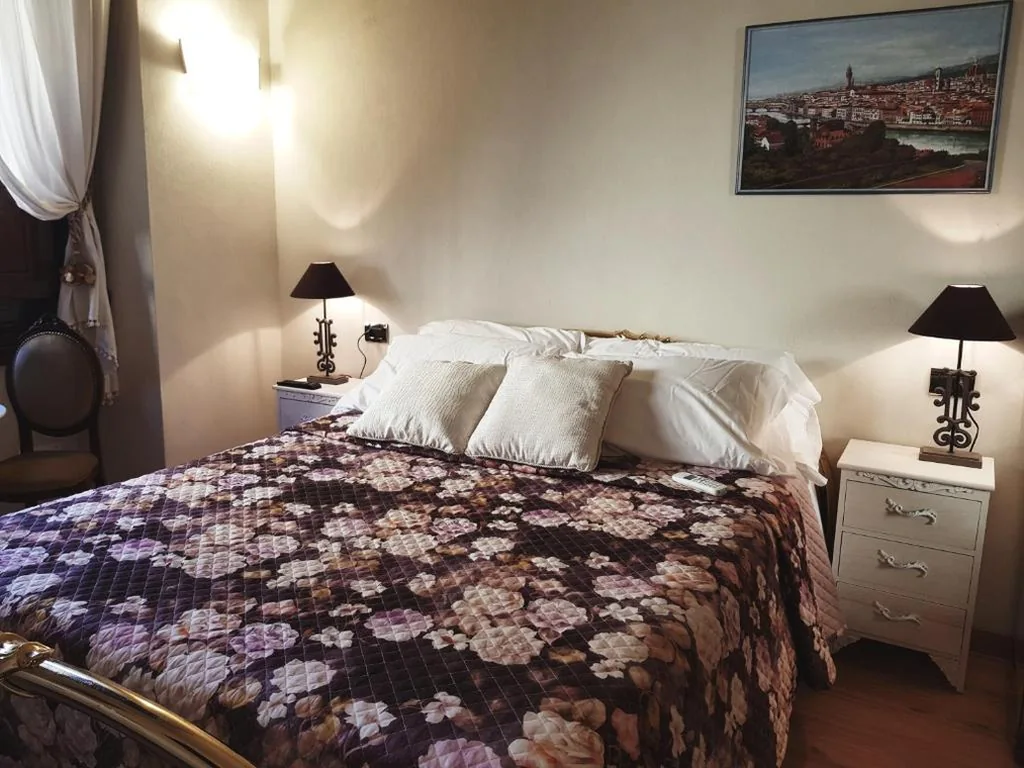 Camera Matrimoniale Deluxe — Lady Luna B&B