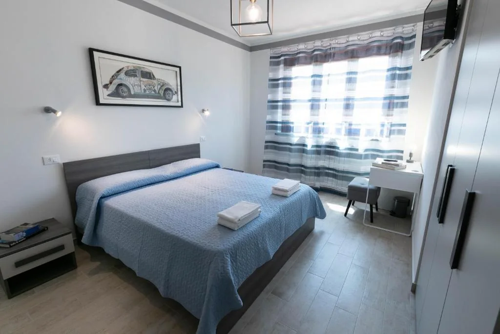 Deluxe Double Room — Le Rime