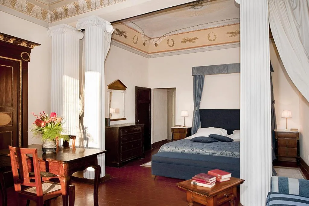Deluxe Double Room — Palazzo Ravizza