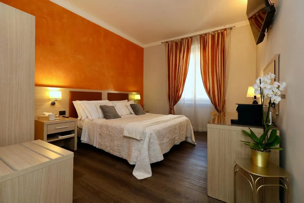 Camera Matrimoniale Deluxe — Residenza Ponte Vecchio Firenze