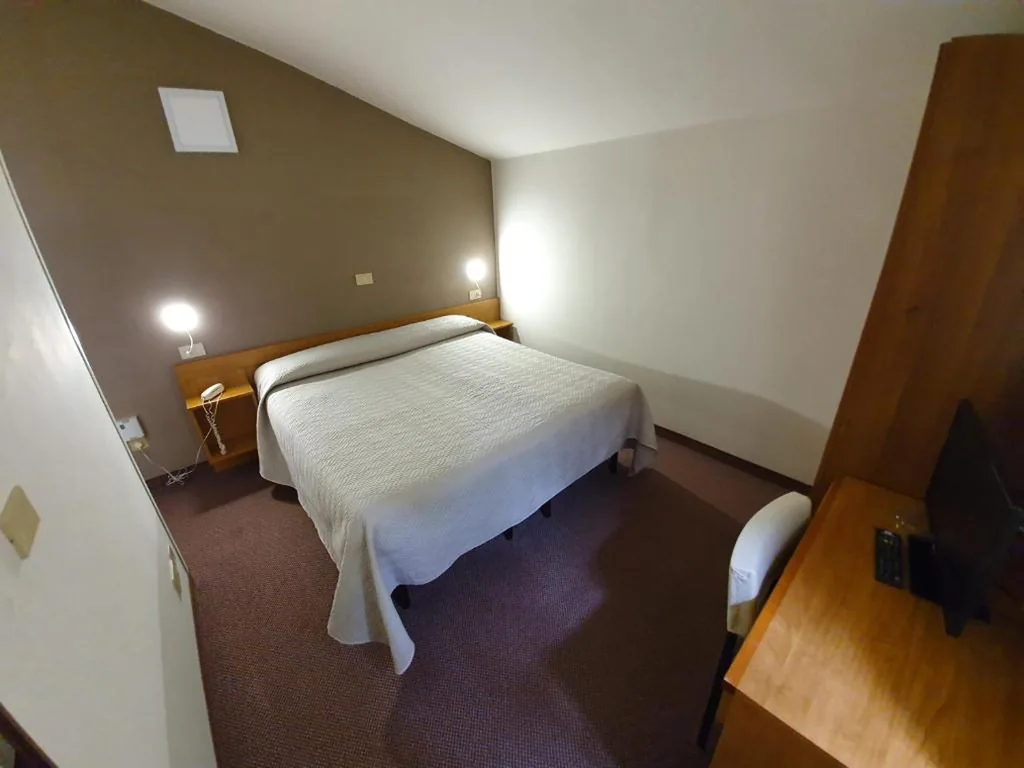 Double Room - Annex — Hotel Giovanna