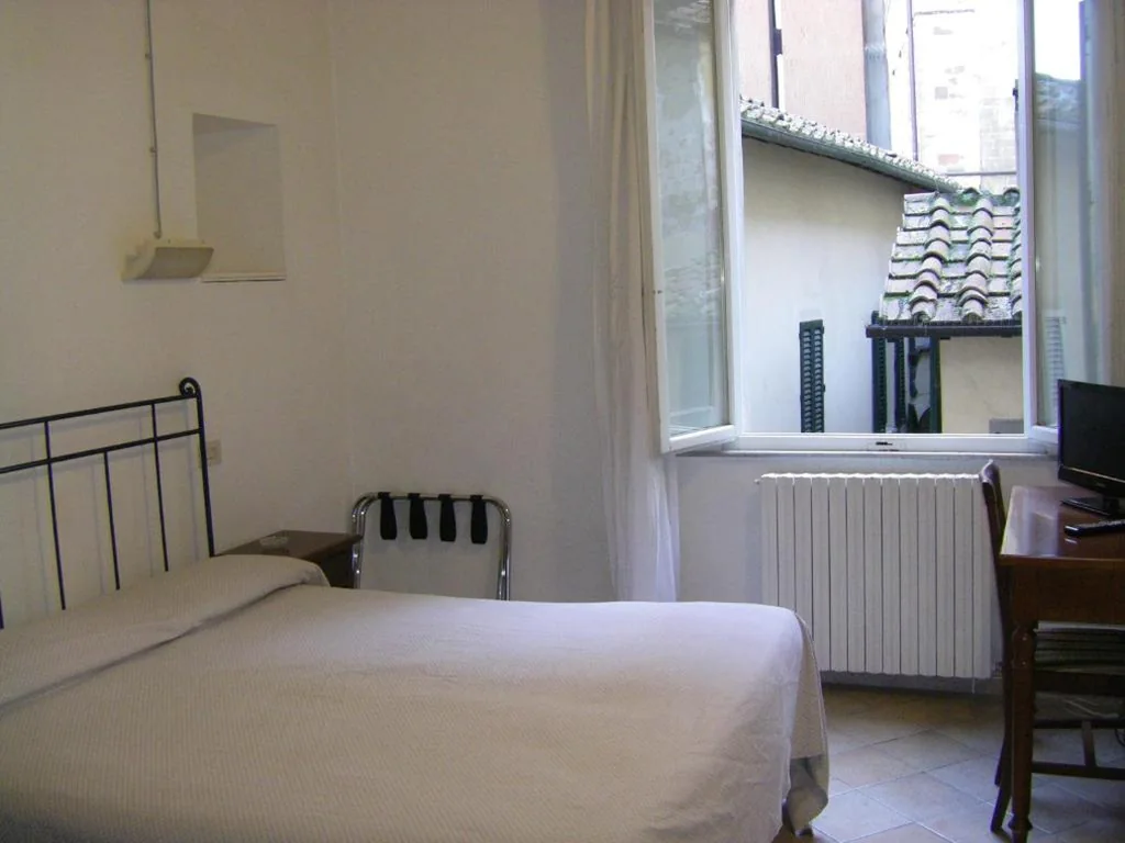Double or Twin Room — Albergo Cannon d’Oro