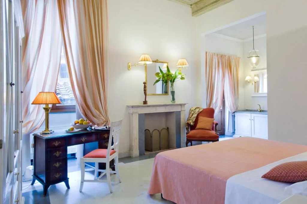 Double or Twin Room — Alloro B&B