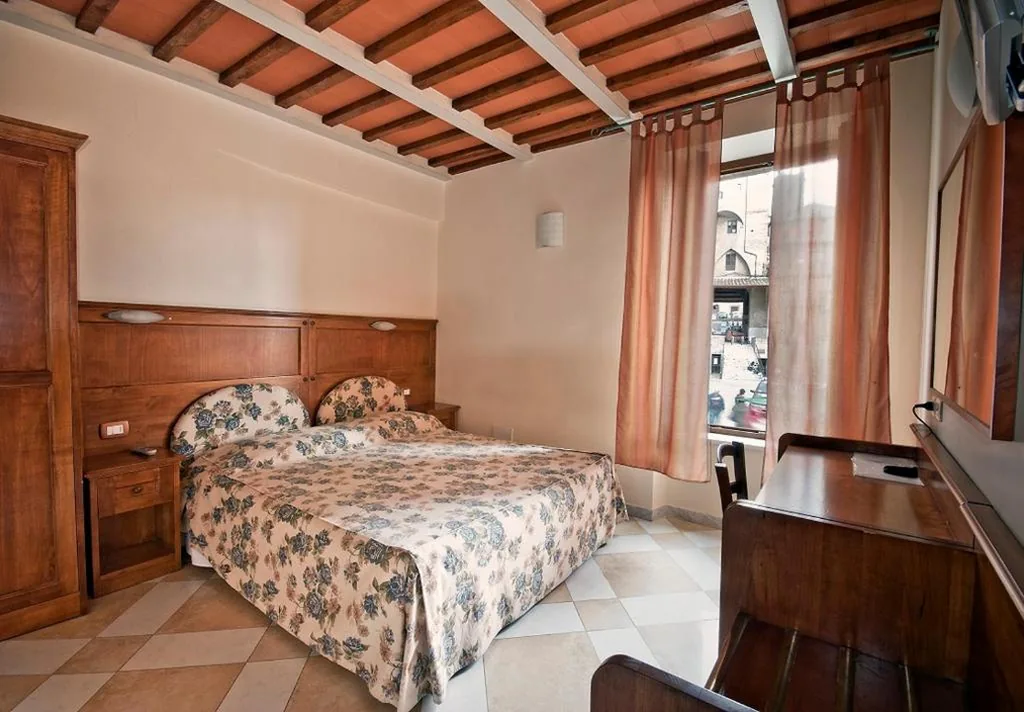 Double or Twin Room — B&B Al Mercato di ELCA srl