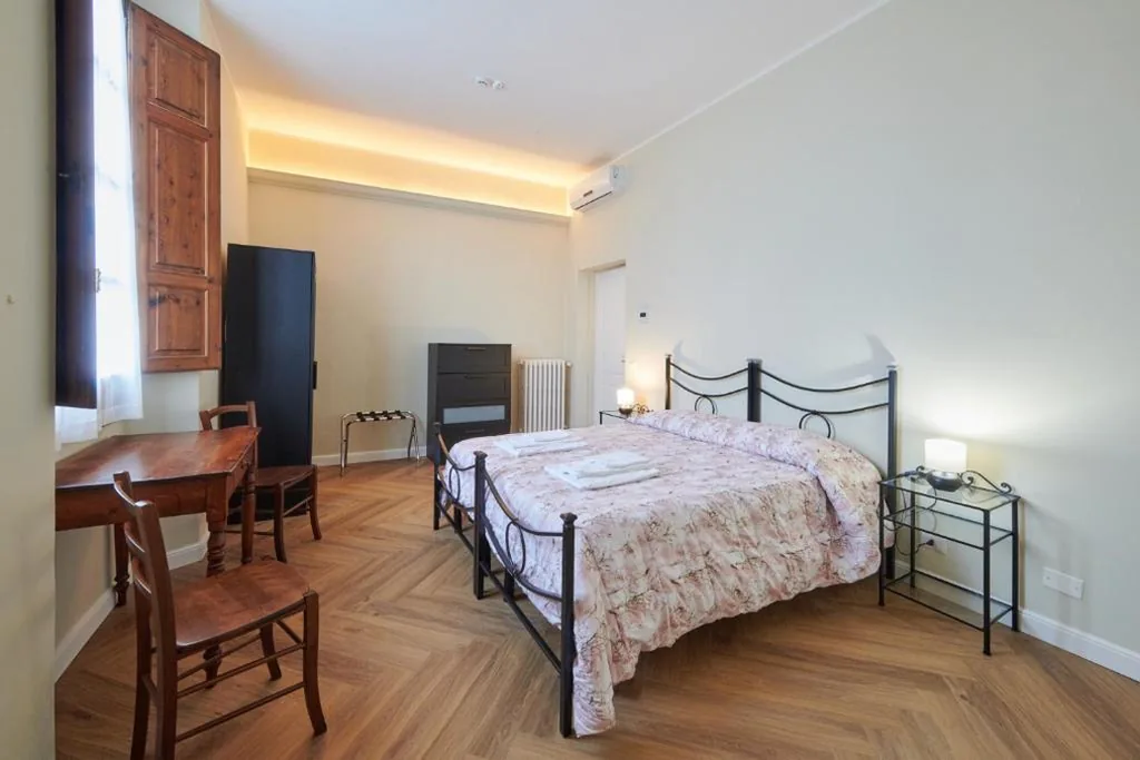 Double or Twin Room — Casa Santo Nome di Gesu