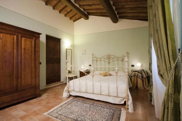 Double or Twin Room — Casale l’Antico Carro