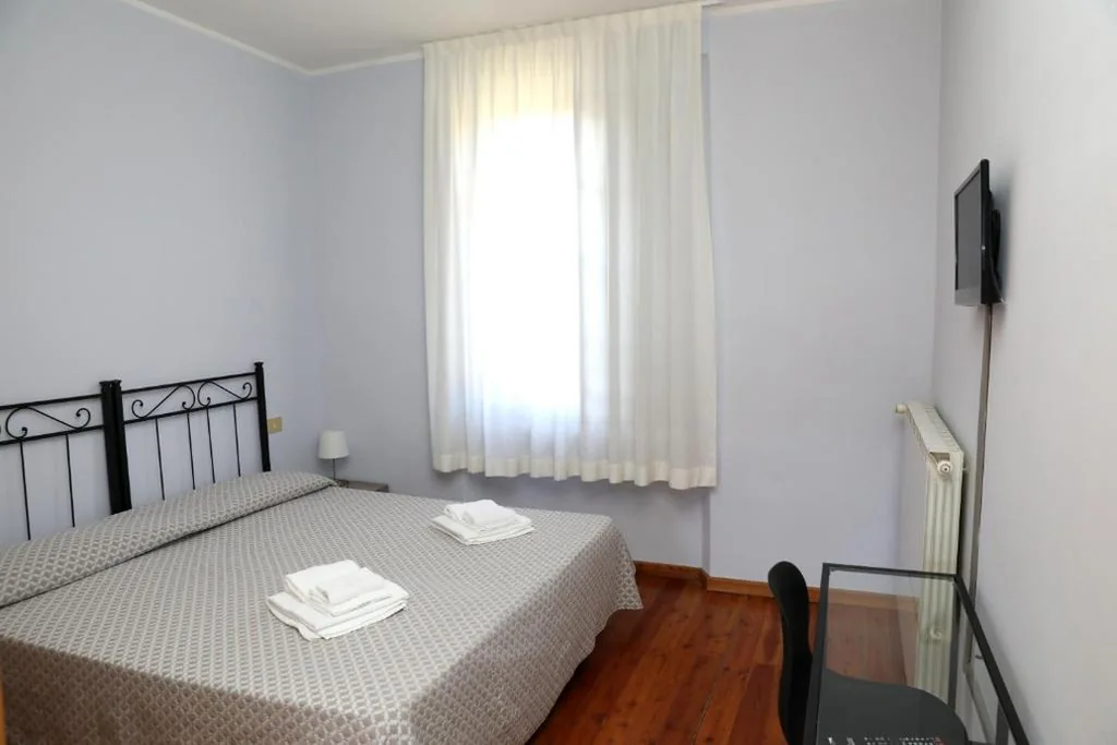 Double or Twin Room — Casale La Sterpaia
