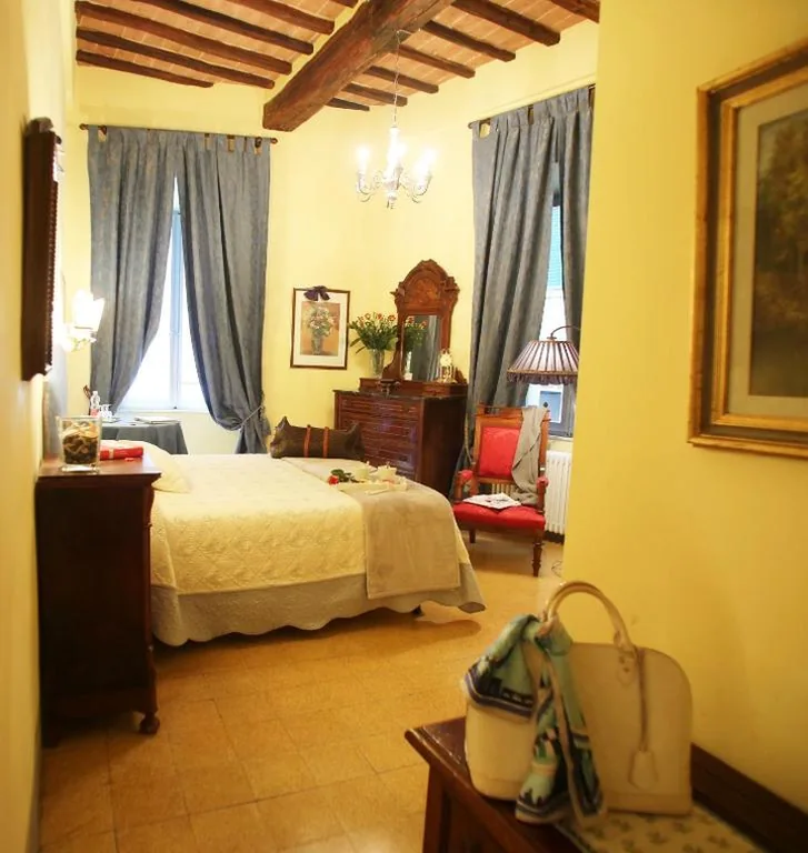 Camera Matrimoniale/Doppia con Letti Singoli con Bagno Privato — B&B Le Aquile