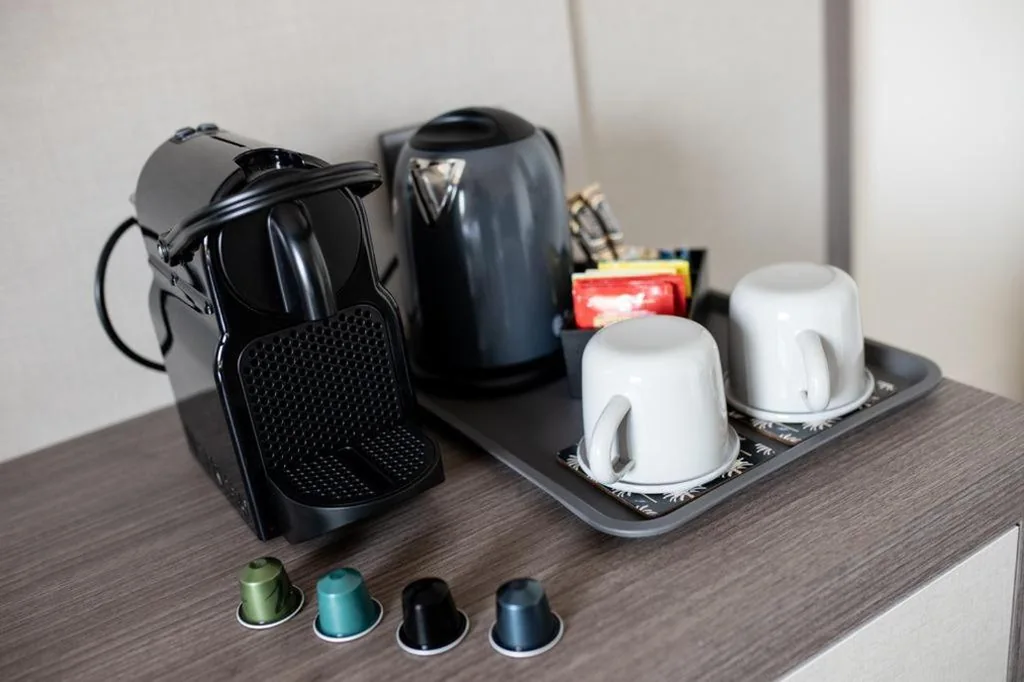Camera Matrimoniale/Doppia con Letti Singoli con Bagno Privato — G&G FIRENZE SUITES b&b