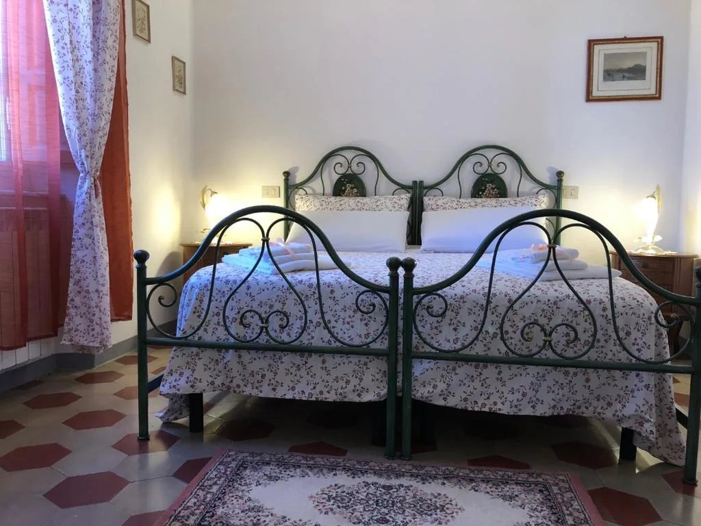 Camera Matrimoniale/Doppia con Letti Singoli con Bagno Privato — Relais Puccini