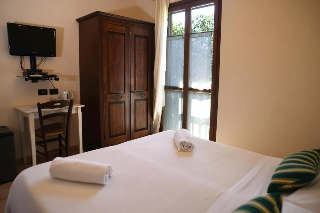 Camera Matrimoniale/Doppia con Letti Singoli con Bagno — Villa Gaia