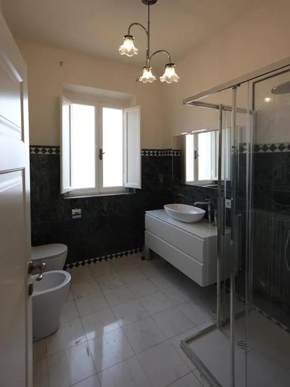 Camera Matrimoniale/Doppia con Letti Singoli con Bagno Privato — Villa Giulia BnB