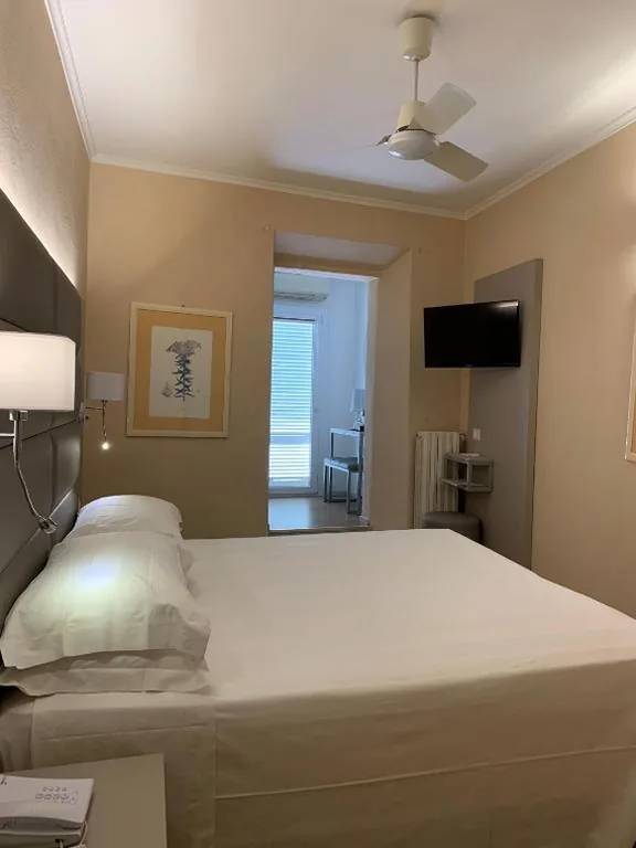 Double or Twin Room with Terrace — Hotel Bel Soggiorno