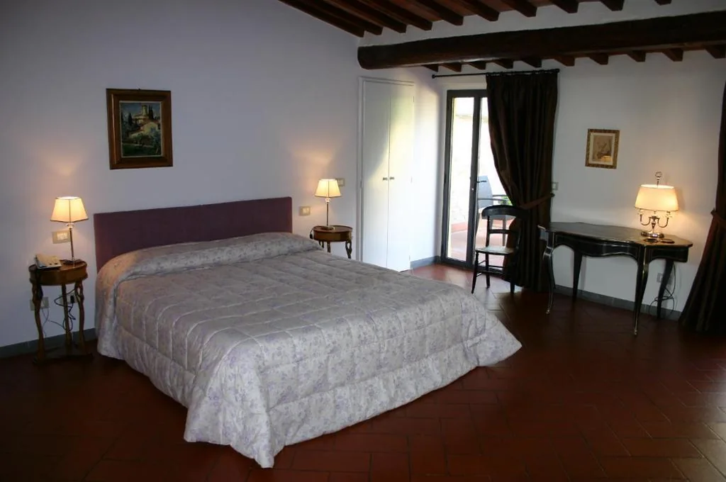 Double or Twin Room with Terrace — I Parigi Corbinelli Residenze