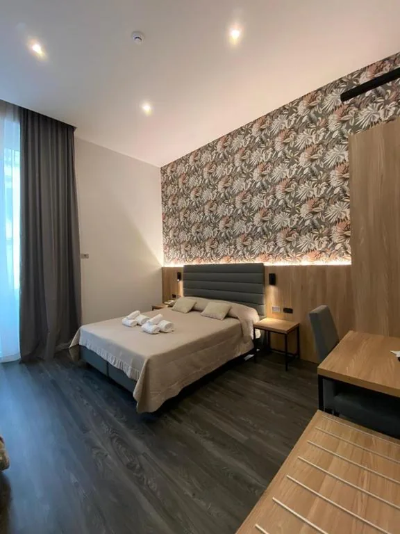 Camera Matrimoniale/Doppia con Letti Singoli — Hotel Delle Camelie