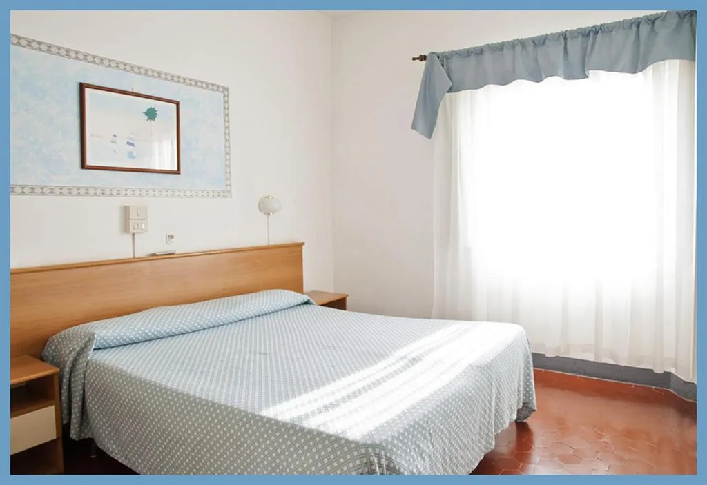 Camera Matrimoniale/Doppia con Letti Singoli — Hotel Eros