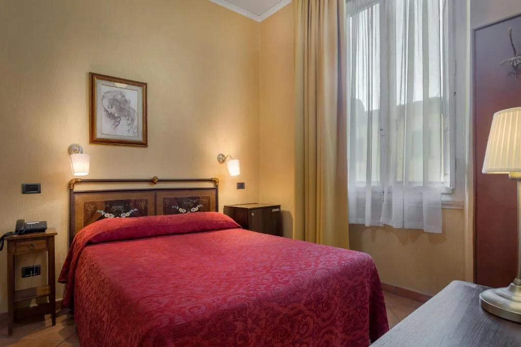 Double or Twin Room — Hotel Kursaal & Ausonia