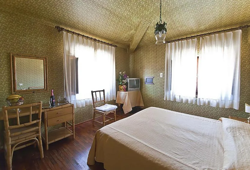 Camera Matrimoniale/Doppia con Letti Singoli — Hotel Maestoso