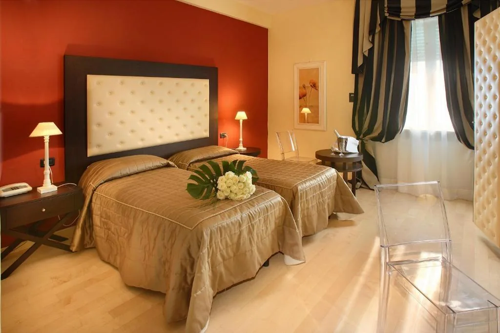 Camera Matrimoniale/Doppia con Letti Singoli — Hotel Manzoni Wellness&Spa