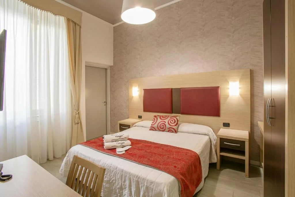 Camera Matrimoniale/Doppia con Letti Singoli — Hotel Playa