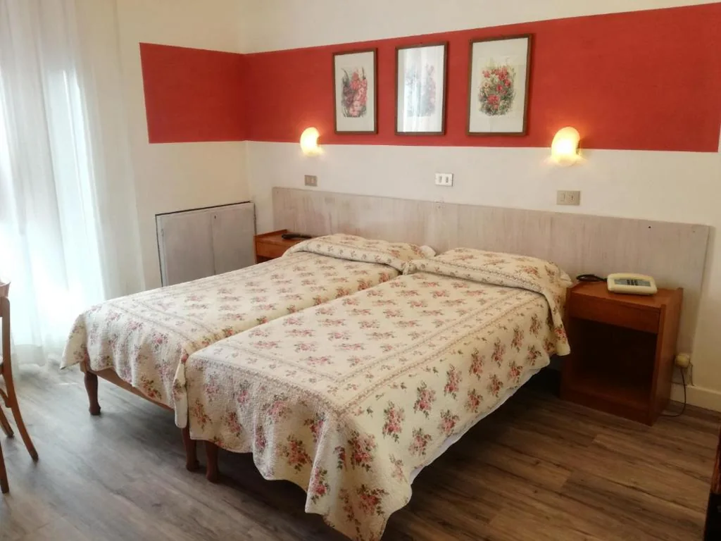 Double or Twin Room — Hotel Prati