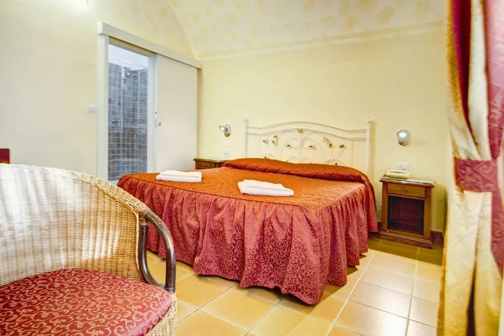 Double or Twin Room — Hotel Residence Villa Rioddi