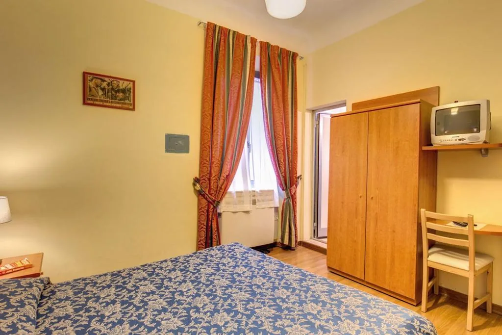 Double or Twin Room — Hotel Romagna
