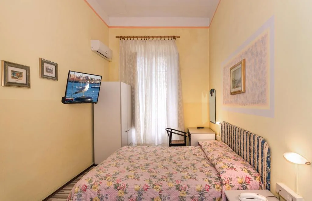 Double or Twin Room — Hotel Stella Del Mare