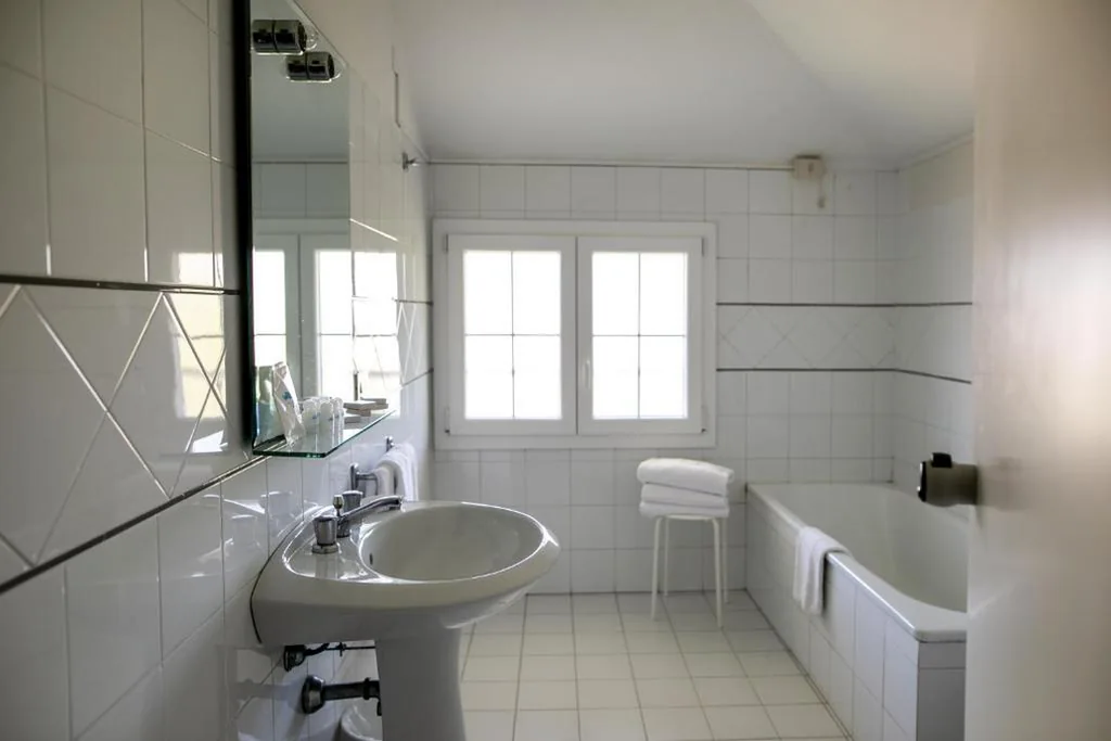 Camera Matrimoniale/Doppia con Letti Singoli Mansardata — Casa F.A.C.I