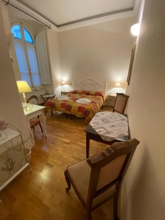 Camera Matrimoniale/Doppia con Letti Singoli — Relais Del Duomo