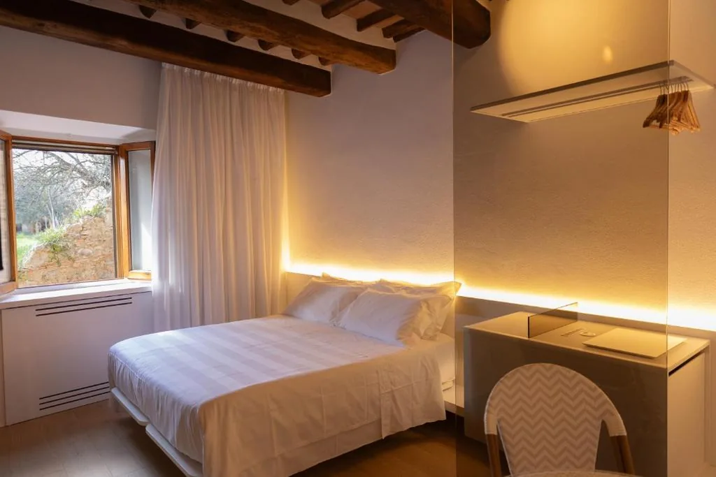 Double or Twin Room — Terra d’Ombra Bed&Breakfast