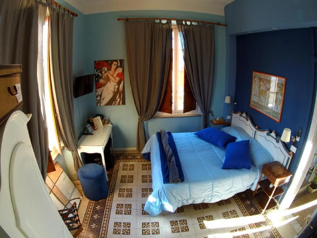 Double or Twin Room — Villa San Donato B&B