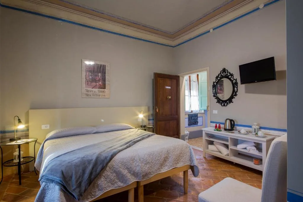 Camera Matrimoniale/Doppia con Letti Singoli — Villa Sant’Andrea