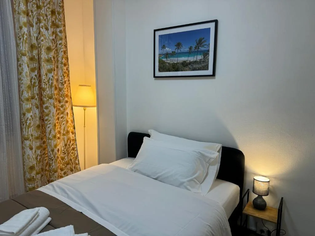 Economy Double Room with Private Bathroom — B&B Porta Aperta